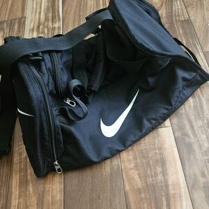 Nike Black and White Duffel Bag for Sports